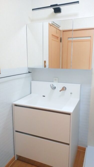 洗面所DIY　洗面台入替え